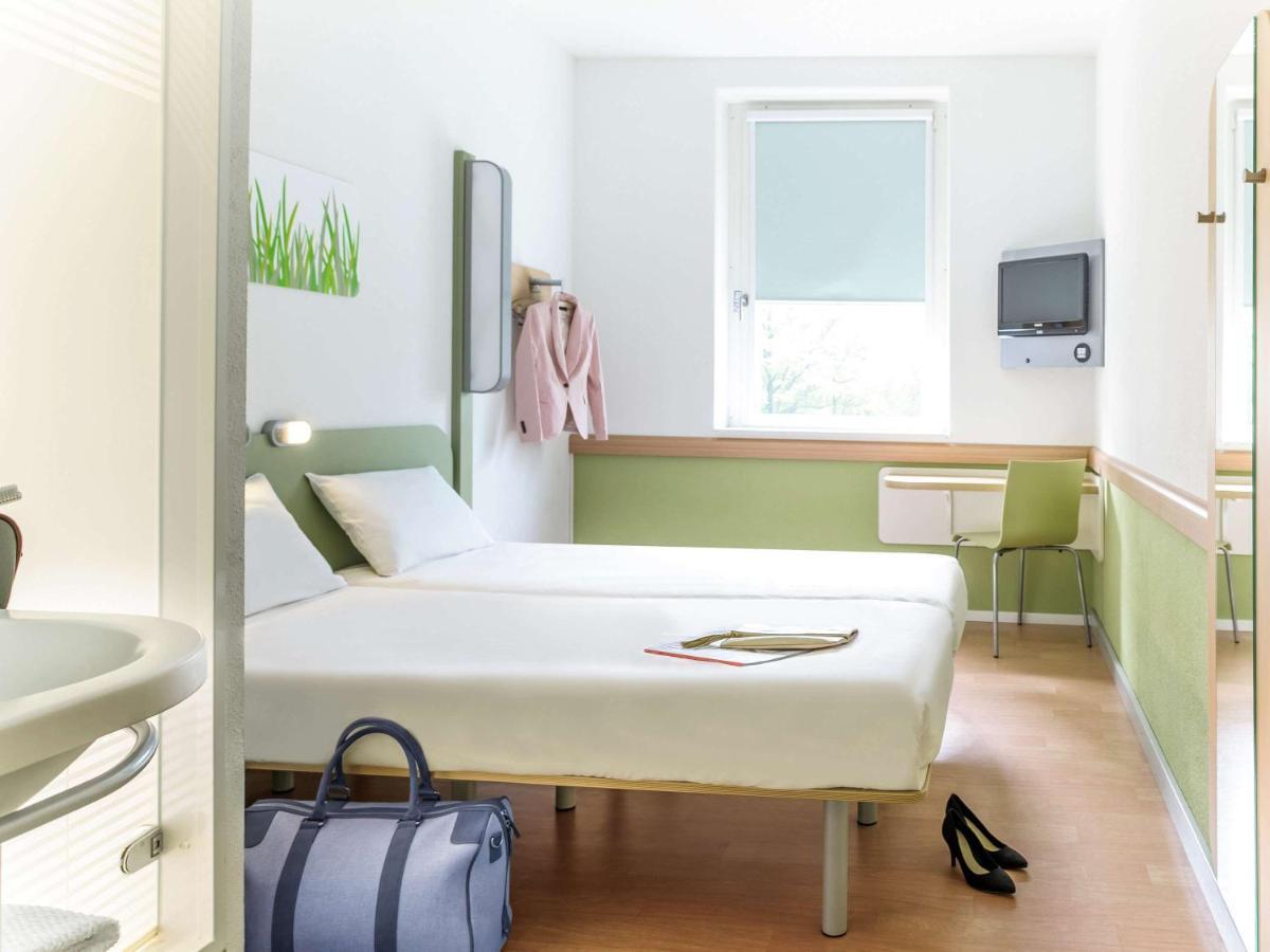 Ibis Budget Berlin Alexanderplatz Exterior foto